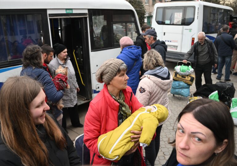 Cum au sabotat rușii evacuarea din Mariupol: Viețile celor de acolo sunt în mâinile lui Putin