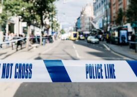Patru oameni au fost înjunghiaţi mortal la Londra