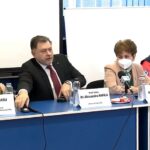 Rafila intră pe terenul lui Arafat: Îi recunosc toate meritele, dar serviciile medicale de urgenţă trebuie integrate la nivelul MS