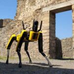 Câinele robot Spot a devenit paznicul sitului arheologic Pompeii (Video)