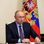 Un investitor estimează că Putin și oligarhii săi au furat un trilion de dolari de la poporul rus