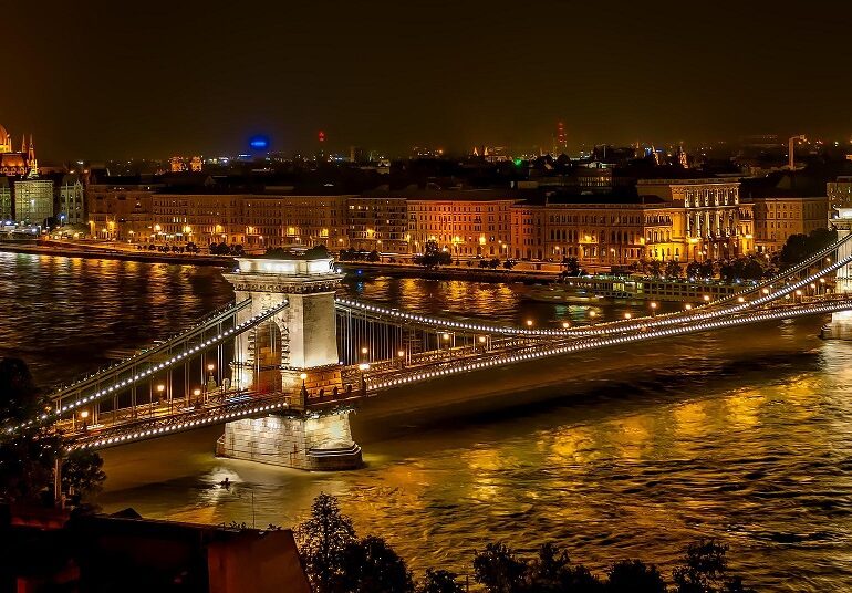 Budapesta, capitala UE cu cele mai mici prețuri la curent și gaze