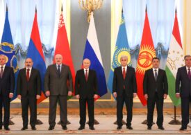Putin s-a întâlnit cu Lukașenko și au vorbit despre extinderea NATO în Suedia și Finlanda