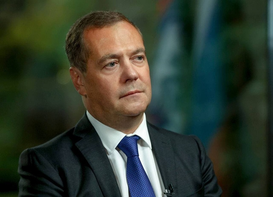 Medvedev a amenințat Europa cu o invazie „ca în 1945”. Replica MAE: „Dima, ca în 1989, rușii primesc doar bilete dus”