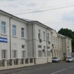 Verificări la Spitalul Municipal Ploieşti, după ce un om a murit în faţa unităţii. Paznicul nu ar fi intervenit