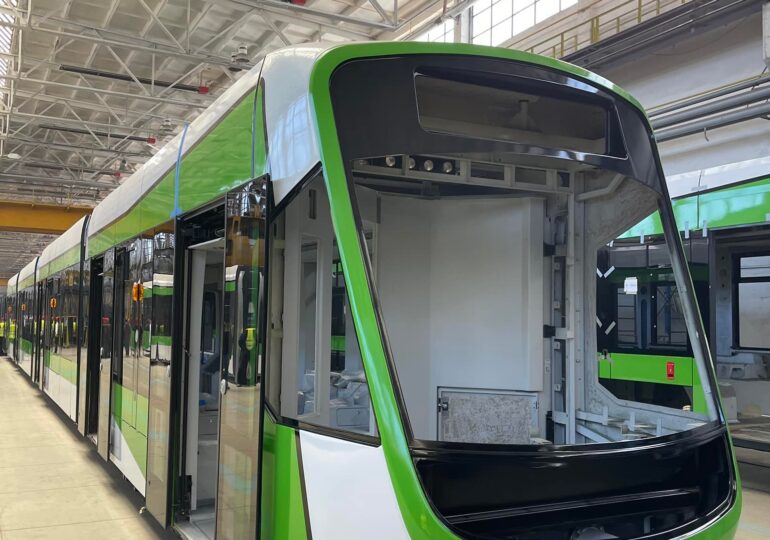 Primul tramvai produs la Astra pentru Bucureşti a plecat spre Capitală