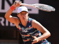Iga Swiatek, victorie facilă și calificare în semifinalele turneului de la Roma