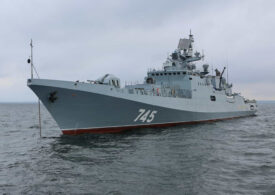 O fregată rusească arde lângă Insula Șerpilor, lovită de o rachetă Neptun