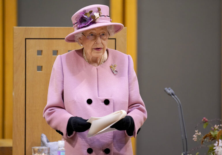 Regina Elisabeta nu va deschide lucrările Parlamentului, pentru prima dată în 60 de ani