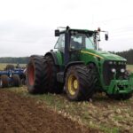 Vouchers of up to 20,000 euros for farmers to buy tractors