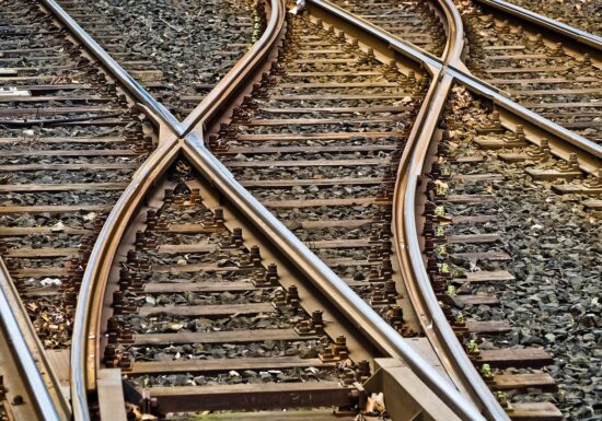 Alertă cu bombă într-un tren București-Kiev, la frontiera de nord. A fost activat semnalul „Exploziv BRAVO” <span style="color:#990000;">UPDATE</span>