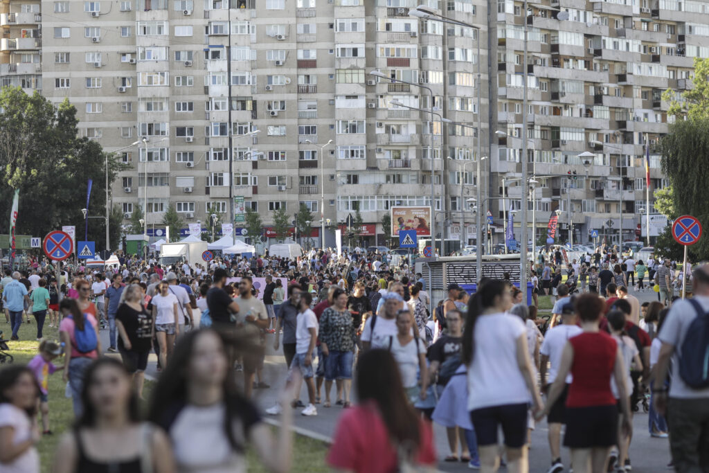Populația României riscă să scadă în 70 de ani la nivelul din 1900. Ce este de făcut