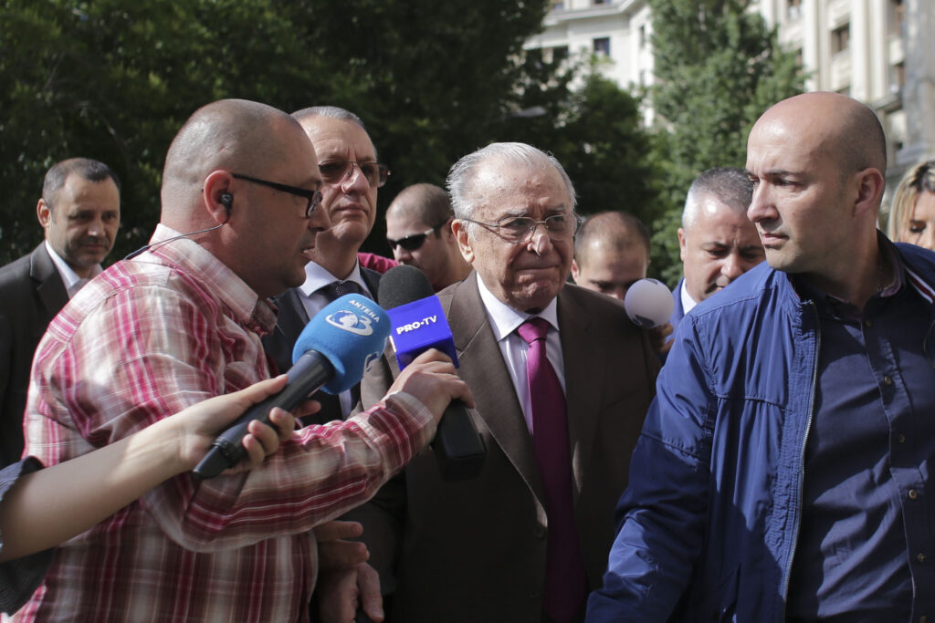 Ion Iliescu este internat la Terapie Intensivă. SRI anunță care este starea fostului președinte
