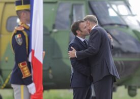 Macron anunță că dispozitivul NATO din România va fi suplimentat. Iohannis îi adresează mulțumiri lui ”dragă Emmanuel” pentru militarii francezi