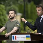 Macron explică de ce vorbește cu Putin și avertizează Ucraina: „Dacă vreți să distrugeți Rusia, nu veți mai avea pace!”