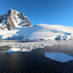 Microplasticele, descoperite până şi în zăpada proaspăt aşternută din Antarctica