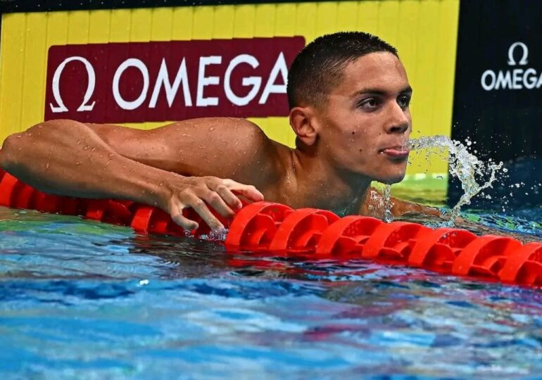 David Popovici a cucerit medalia de aur în proba de 200 metri liber din cadrul Campionatului Mondial de natație