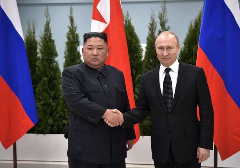 Kim Jong Un îi urează sănătate lui Putin și-l felicită pentru „marele succes” obținut în Ucraina
