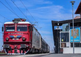 Locomotiva trenului Craiova - București s-a defectat pe traseu din cauza căldurii: Întârziere de aproape 3 ore