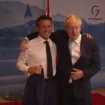 Boris Johnson îl avertizează pe Macron că negocierile îi dau putere „dictatorului Putin” și prelungesc războiul