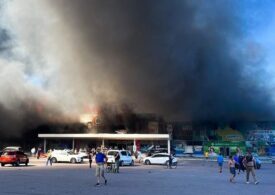 Rușii au atacat cu rachete un mall în care erau peste 1.000 de oameni. Zelenski spune că numărul victimelor e imposibil de imaginat (Video)