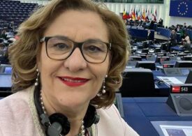 Maria Grapini se plânge că avionul spre Bruxelles a lăsat-o în câmp: Români au înțeles că serviciile nu depind de țară
