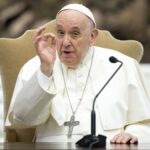 Papa Francisc dezvăluie că a semnat o scrisoare de demisie în 2013