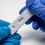 OMS este îngrijorată de creșterea numărului cazurilor de Covid și cere campanii de vaccinare