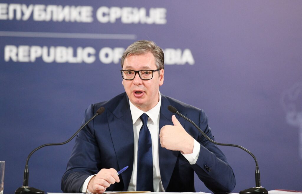 Serbia amenință că va reduce debitul de apă către Kosovo