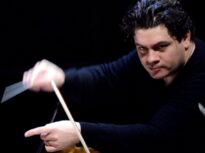 A Romanian will conduct the National Orchestra of France at the opening ceremony of the Olympic Games in Paris