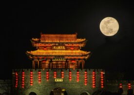 Pământul nu le mai ajunge: Americanii acuză China că vrea "să fure" Luna