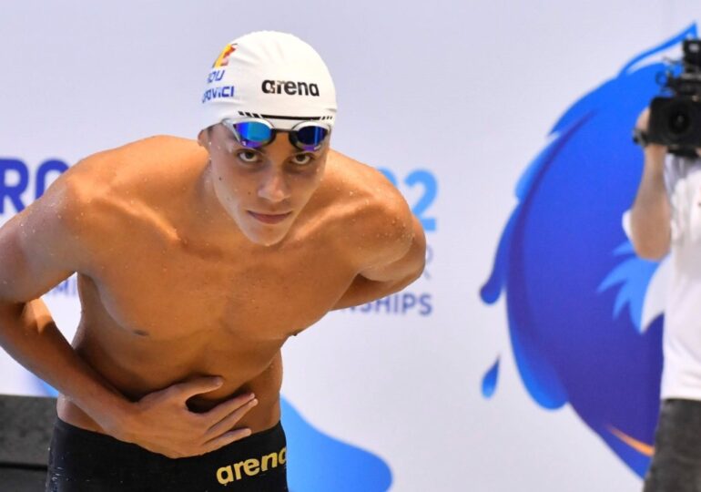 Campionatele Mondiale de înot pentru juniori: România se califică în finală la ștafetă combinată