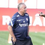 Dan Petrescu ar urma să fie dat afară de la CFR Cluj: Cu ce antrenor ar fi bătut deja palma Nelu Varga – surse