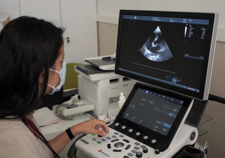 Medicii de la Institutul pentru Sănătatea Mamei și Copilului vor putea diagnostica de acum problemele cardiace la copii cu un ecograf de ultimă generație