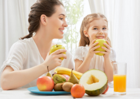Sucul natural de fructe, asociat cu creșterea în greutate la copii și adulți - studiu