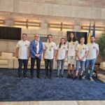 Nouă performanță pentru elevii români: Patru premii la Olimpiada de Informatică a Europei Centrale şi locul I pe echipe