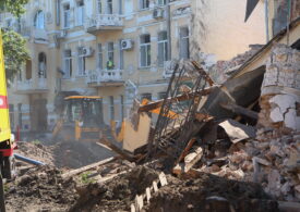 Cel puțin 15 morţi după ce o rachetă rusească a lovit un bloc în Donețk 