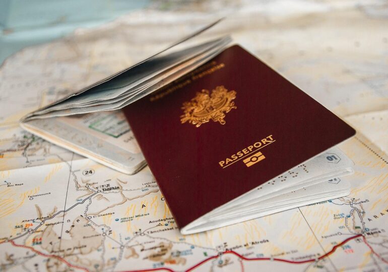 Cele mai puternice pașapoarte din 2022: Ce loc ocupă România și câte țări poți vizita fără viză
