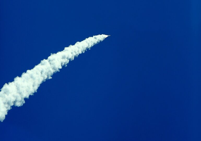 O rachetă chinezească se îndreaptă spre Pământ și nimeni nu știe unde o să cadă