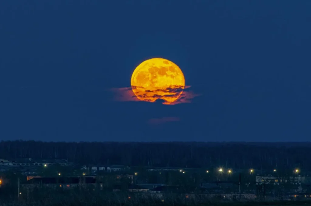 Superluna „Castorului”, cea mai mare Lună plină din 2025. Cum poate fi văzută