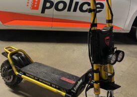 Elveția: Poliția a confiscat o trotinetă electrică ce poate ajunge la 120 km/h