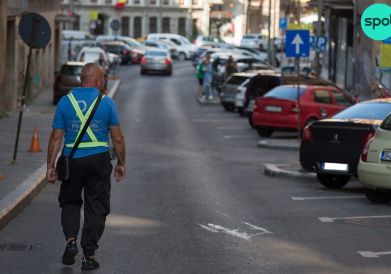 Nervi și confuzie în prima zi cu reguli de parcare, în București: Au luat amenzi șoferi care au plătit taxa, dar au scăpat cei cu mașini urcate pe trotuar - <span style="color:#ff0000;font-size:100%;">Fotoreportaj</span>