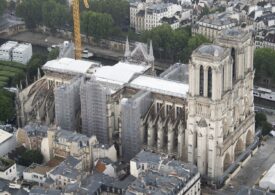 „Nu ne-am vândut sufletul Diavolului!” Conflict între „dulgherii medievali” și Macron, pe reconstrucția Notre Dame