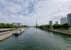 O turistă a fost violată într-o toaletă publică din centrul Parisului