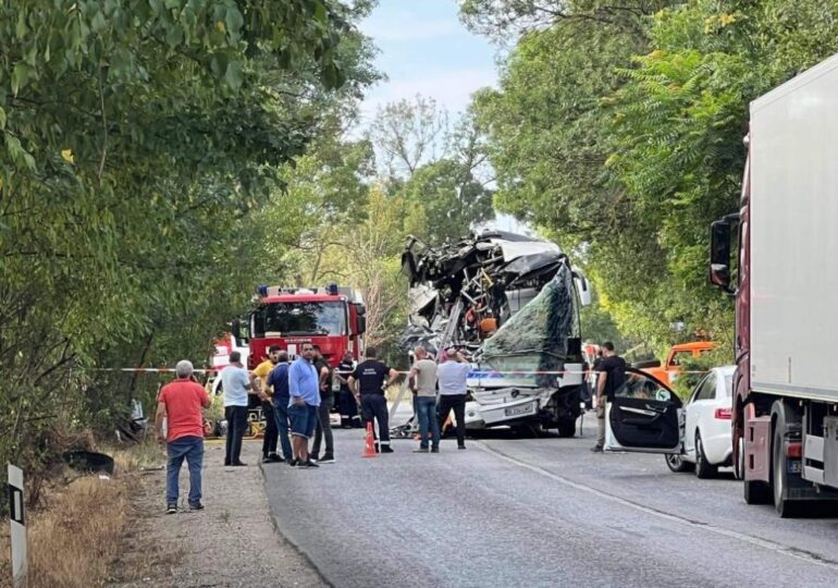 Accident grav în Bulgaria cu un autocar românesc: Patru morți, din care trei români (Video)