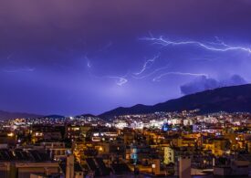 Vreme extremă în Grecia în minivacanța de Sfânta Maria. Avertizare de la meteorologi