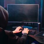 Poliția avertizează: Hackerii folosesc numele unor celebrități ca să vă determine să investiți în produse sau fonduri false