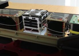 „Vrabia spațială”, un microsatelit construit de liceeni români, va fi lansat cu o rachetă SpaceX