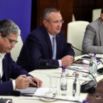 Guvernul vrea să amâne creșterea impozitelor și taxelor locale. Primarii i-au explicat lui Ciucă de ce n-o pot aplica