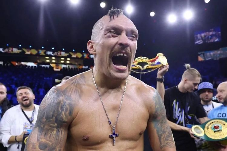 Oleksandr Usyk l-a învins pe Anthony Joshua: Reacția lui Volodimir Zelenski